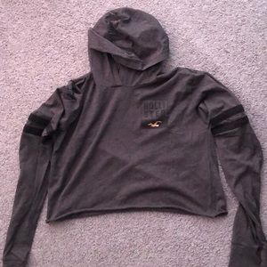 hollister long sleeve cropped shirt